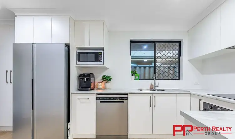 4 Mintern Court, Thornlie WA 6108