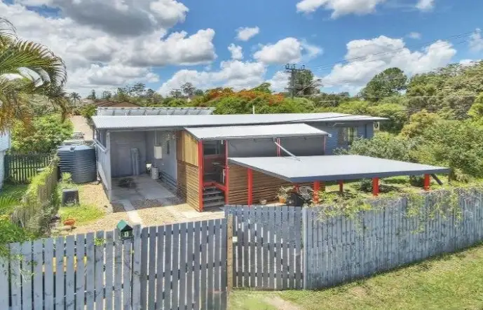 1 Dawson Street, Woodridge QLD 4114