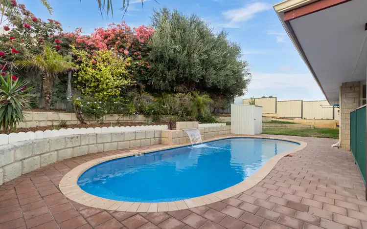 24 Oceanside Drive, Wandina WA 6530