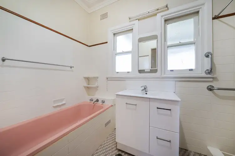 Sixth view of Homely house listing, 32 Matthews Square, Ingleburn NSW 2565