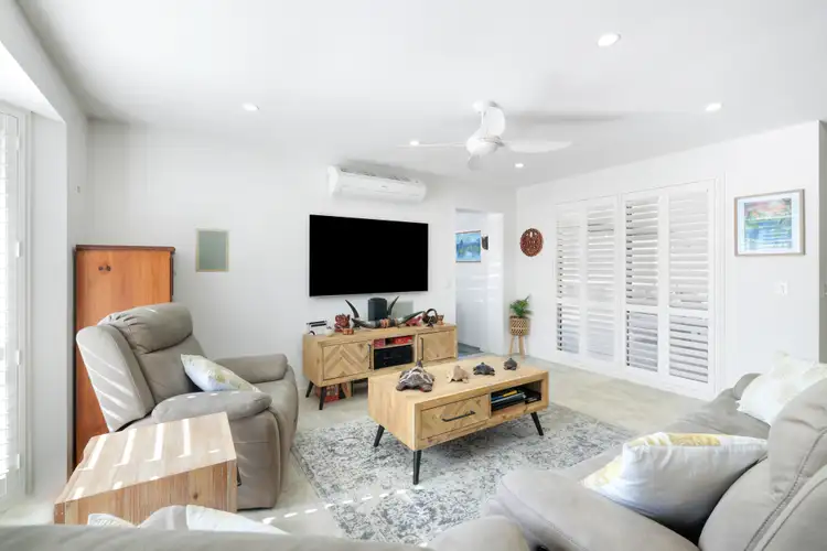 Sixth view of Homely house listing, 199 Mildura Drive, Helensvale QLD 4212
