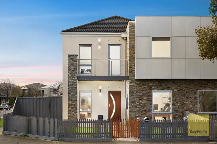 61 Central Park Avenue, Point Cook VIC 3030