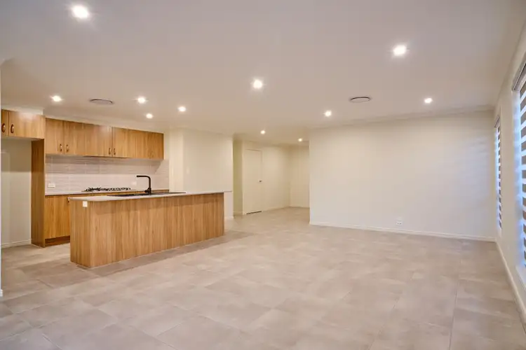 28 Girramay Street