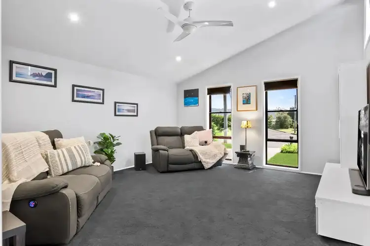 Third view of Homely house listing, 10 Rosemont Avenue, Emu Plains NSW 2750