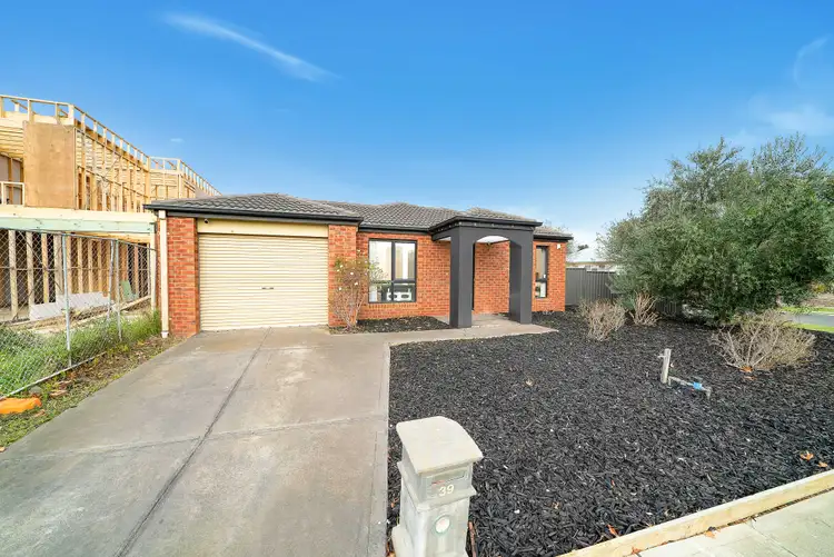 Second view of Homely house listing, 39 Hindmarsh Drive, Manor Lakes VIC 3024