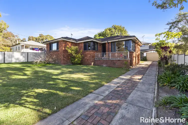 33 Victory Parade, Wallsend NSW 2287