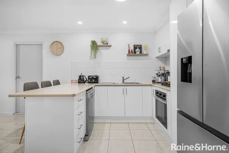 Fifth view of Homely house listing, 22 Tyler Crescent, Tarneit VIC 3029