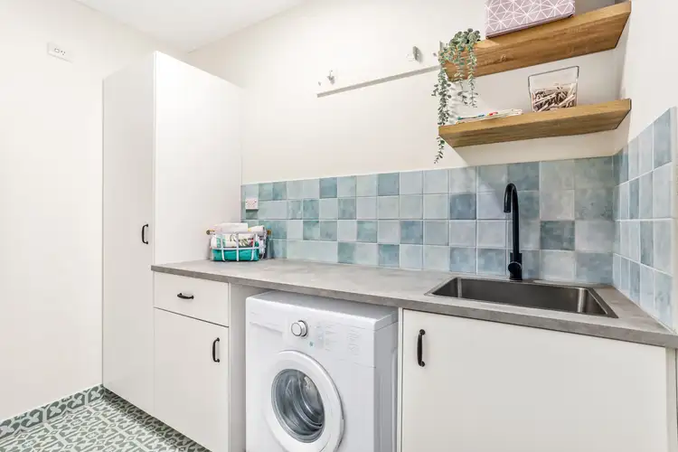 Fifth view of Homely unit listing, 2/11-15 Kiora Road, Miranda NSW 2228