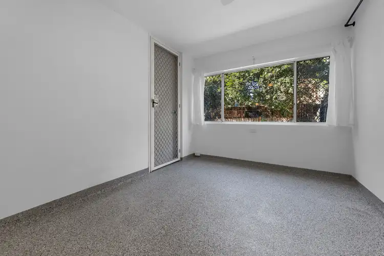 Fourth view of Homely unit listing, 2/5 Westerham Street, Taringa QLD 4068