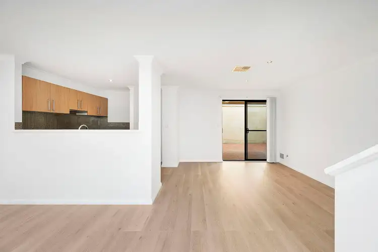 Fifth view of Homely townhouse listing, 1/71 Kooyong Road, Rivervale WA 6103