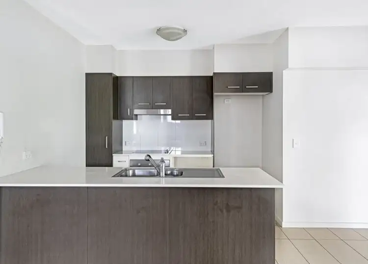 Third view of Homely apartment listing, 6/147 Baringa Street, Morningside QLD 4170
