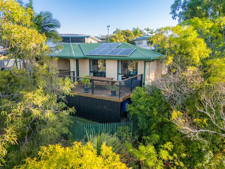 2 Wattle Court, Boyne Island QLD 4680