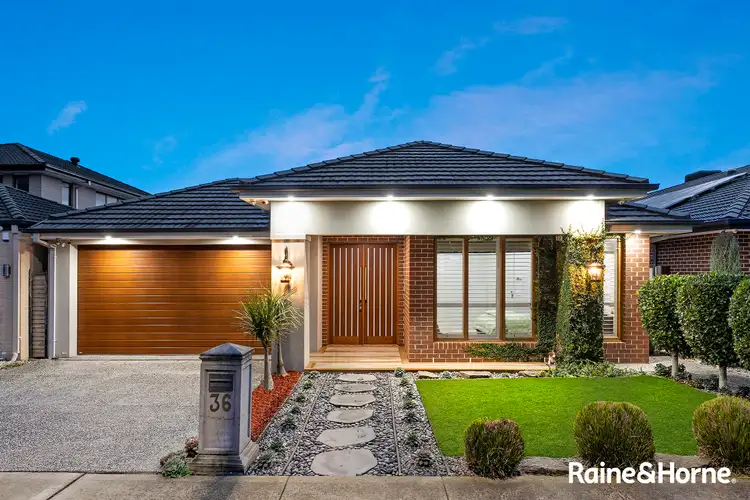 36 Pamplona Way, Clyde North VIC 3978