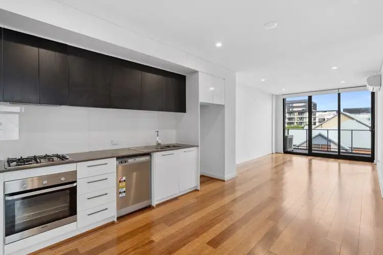 Main view of Homely house listing, 32/2 Marina Drive, Ascot WA 6104