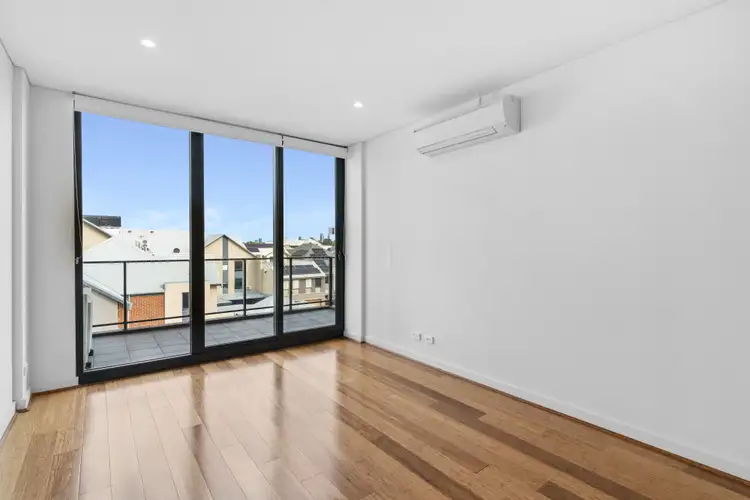 Third view of Homely house listing, 32/2 Marina Drive, Ascot WA 6104