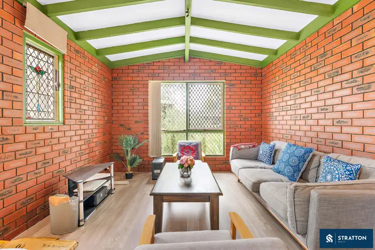 11B Gladstone Road, Armadale WA 6112