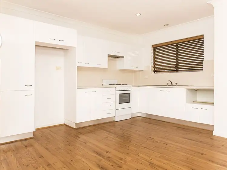 Second view of Homely unit listing, 5/15 Buxton St, Ascot QLD 4007