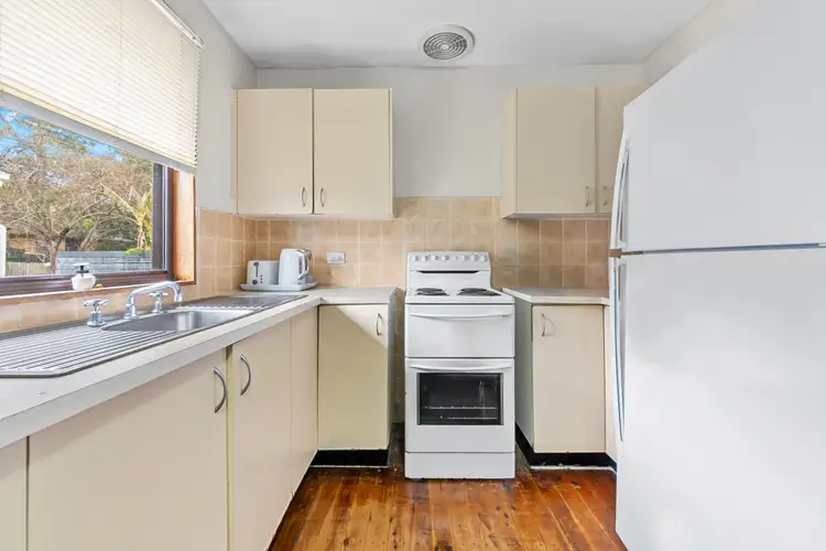 Fourth view of Homely house listing, 3 & 3a Kynan Close, Lake Haven NSW 2263
