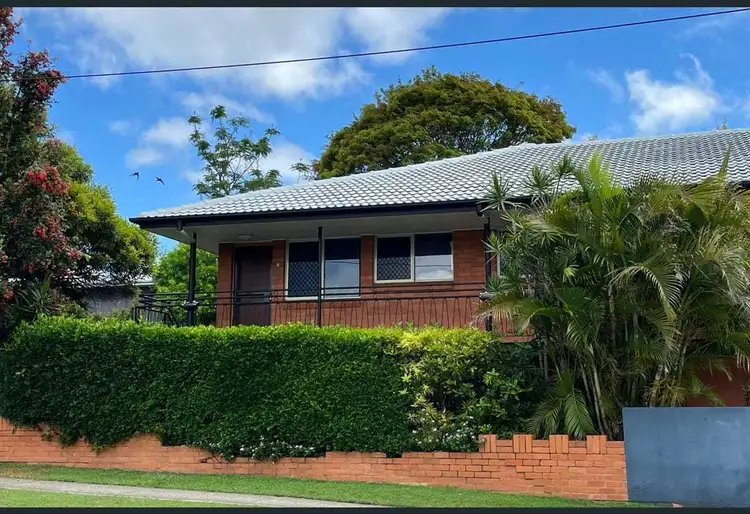 Main view of Homely unit listing, 1/5 Sexton Street, Tarragindi QLD 4121