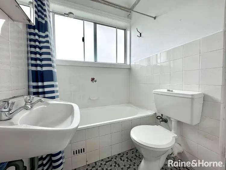 Fifth view of Homely apartment listing, 6/64 Beauchamp Road, Hillsdale NSW 2036