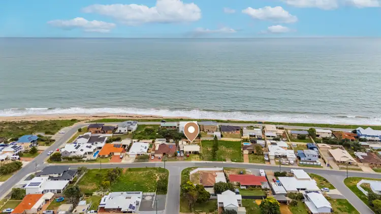 8 Orestes Street, San Remo WA 6210