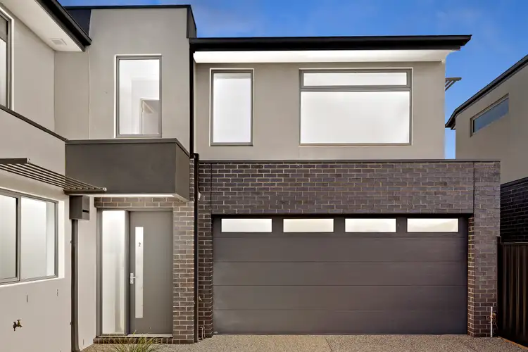 Main view of Homely townhouse listing, 2/5 Whitesides Avenue, Sunshine West VIC 3020