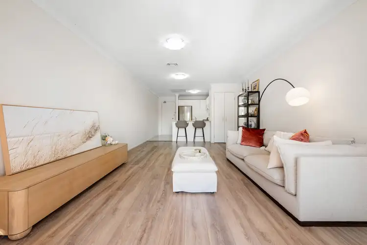 Second view of Homely unit listing, 5/216 Riding Road, Balmoral QLD 4171
