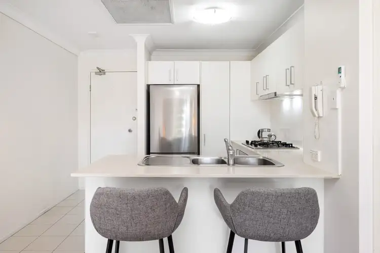 Third view of Homely unit listing, 5/216 Riding Road, Balmoral QLD 4171