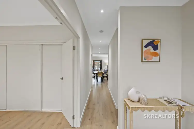 Second view of Homely house listing, 2/38 Mallard Circuit, Craigieburn VIC 3064