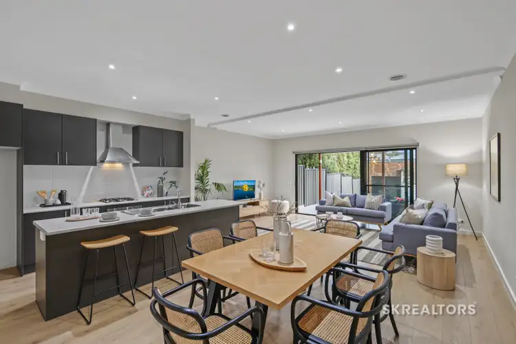 Fifth view of Homely house listing, 2/38 Mallard Circuit, Craigieburn VIC 3064