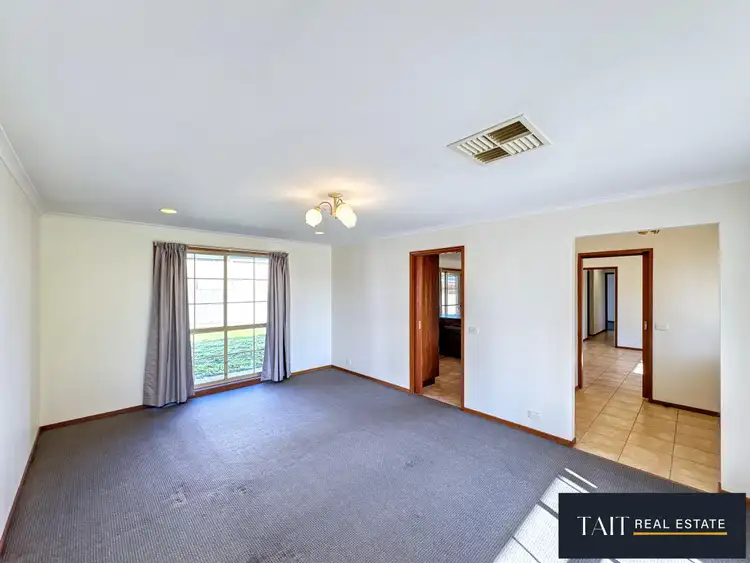 Fifth view of Homely house listing, 6 Janet Court, Wangaratta VIC 3677