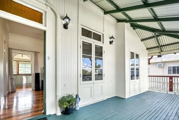 16A Main Street, Park Avenue QLD 4701