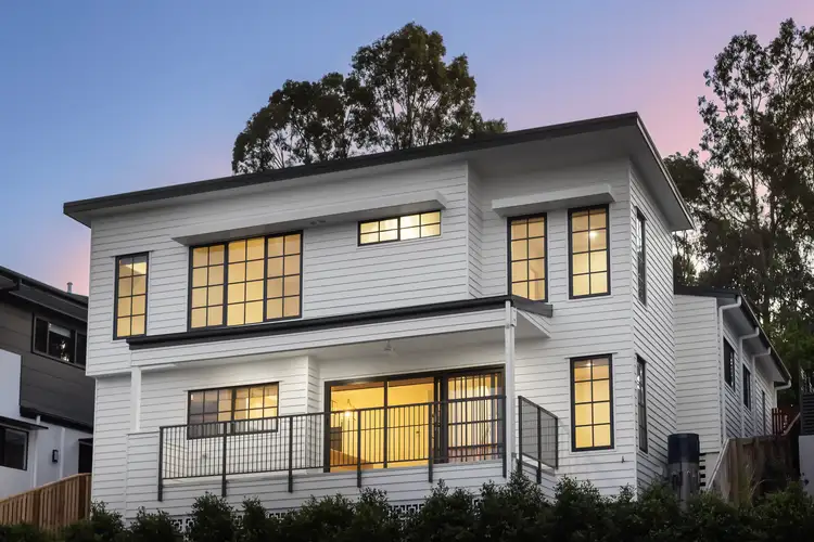 6 Victoire Court, Coomera Waters QLD 4209