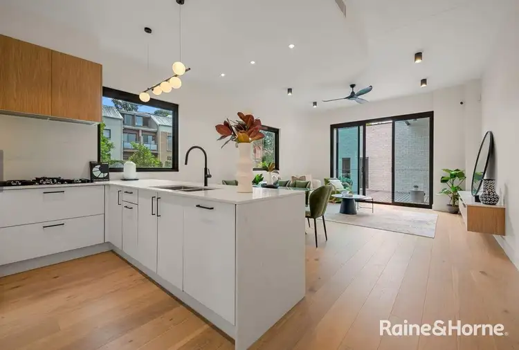 Fourth view of Homely house listing, 2 Rose Street, Botany NSW 2019
