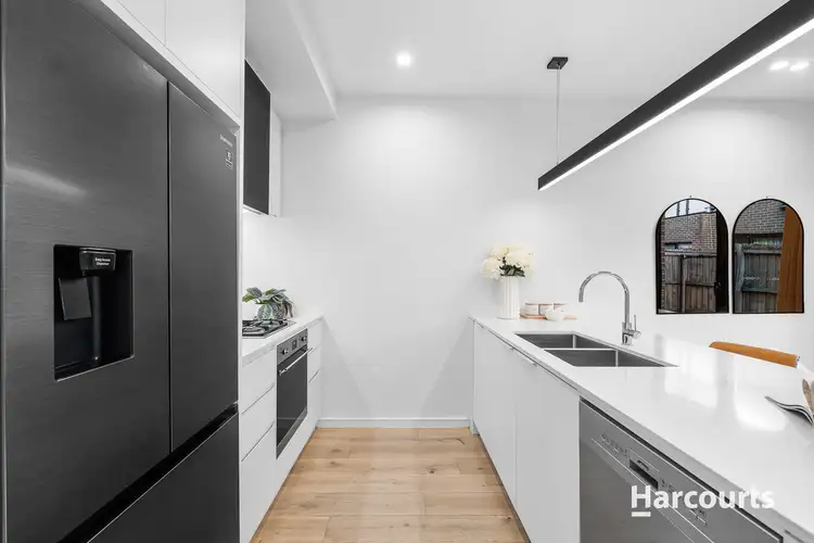 Fifth view of Homely townhouse listing, 10 Northcote Circuit, Burwood East VIC 3151