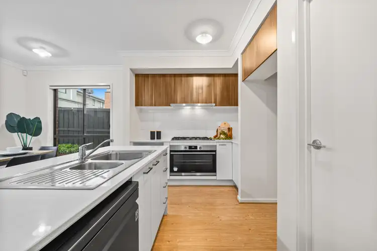 Second view of Homely house listing, 6 Astoria Road, Wollert VIC 3750