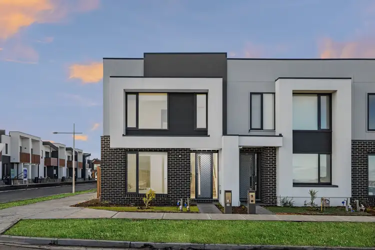 Main view of Homely townhouse listing, 38 Wanderer Circuit, Wollert VIC 3750