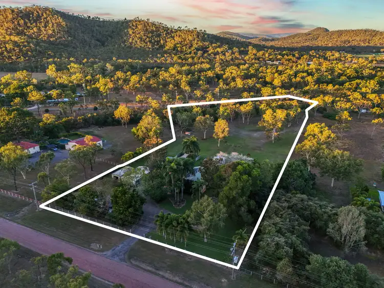 Second view of Homely house listing, 33 Chisholm Trail, Oak Valley QLD 4811