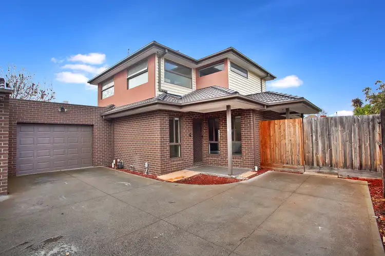 Main view of Homely house listing, 2/7 deakin st, Maidstone VIC 3012