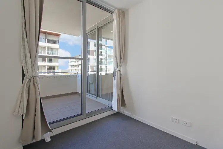Fourth view of Homely apartment listing, 912/1 Saunders Close, Macquarie Park NSW 2113