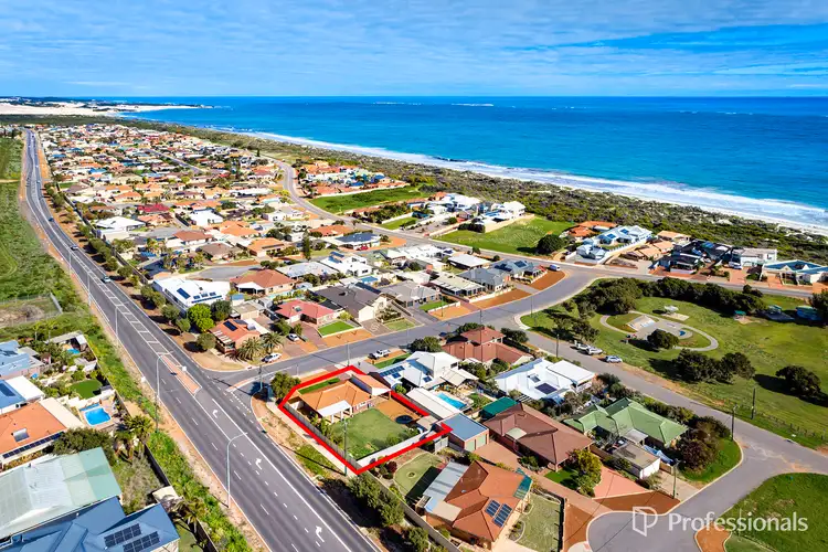 Second view of Homely house listing, 5 Lockyer Road, Tarcoola Beach WA 6530