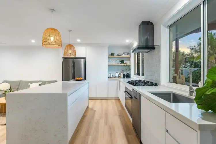 60 Overall Drive, Pottsville NSW 2489