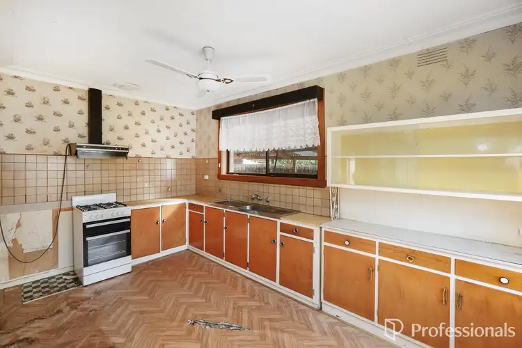 Fifth view of Homely house listing, 44 Douglas Avenue, St Albans VIC 3021