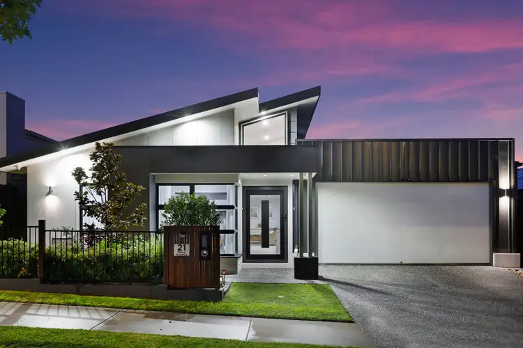 21 Olive Avenue, Greenbank QLD 4124
