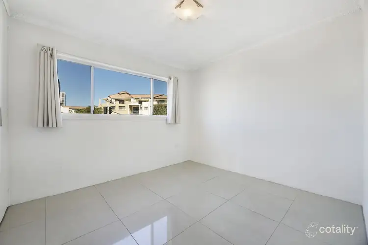 Fifth view of Homely unit listing, 4/402 Marine Parade, Biggera Waters QLD 4216