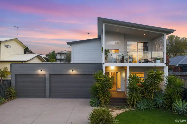 15A Leslie Avenue, Cowes VIC 3922