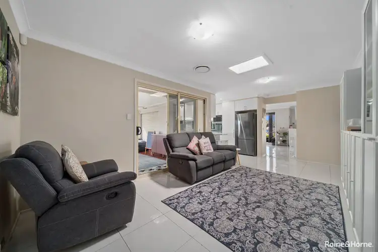 Sixth view of Homely house listing, 9 Sunrise Place, Horningsea Park NSW 2171