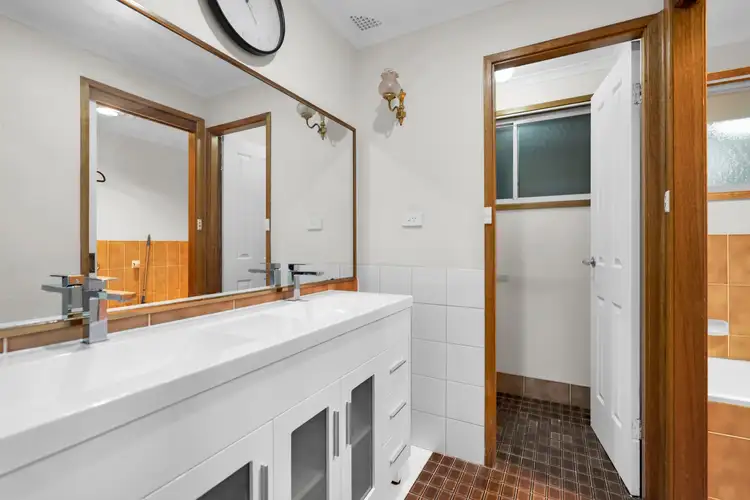 Fifth view of Homely house listing, 16 Aquamarine Drive, Eagle Vale NSW 2558