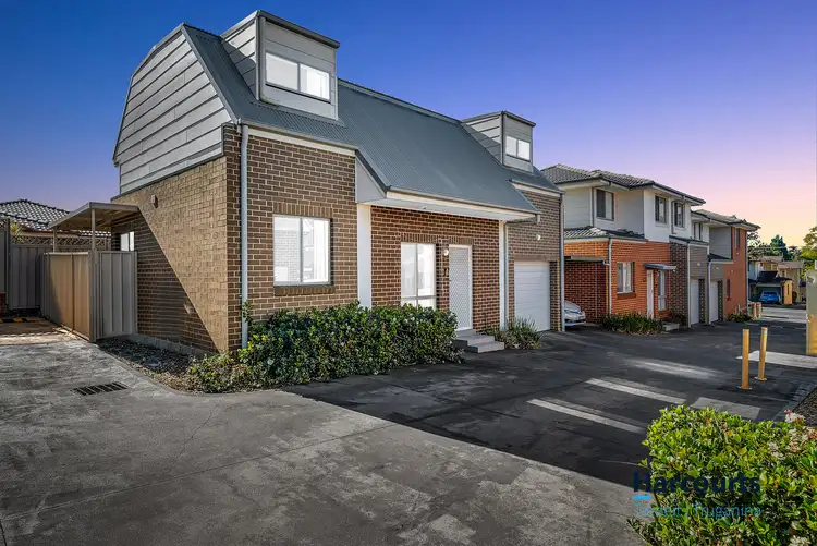 7/166-170 Targo Road, Girraween NSW 2145