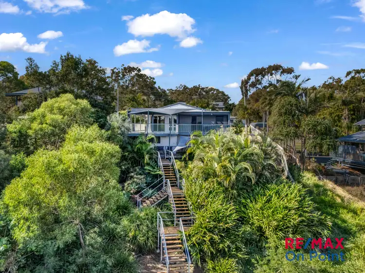 22 Calmwaters Crescent, Macleay Island QLD 4184